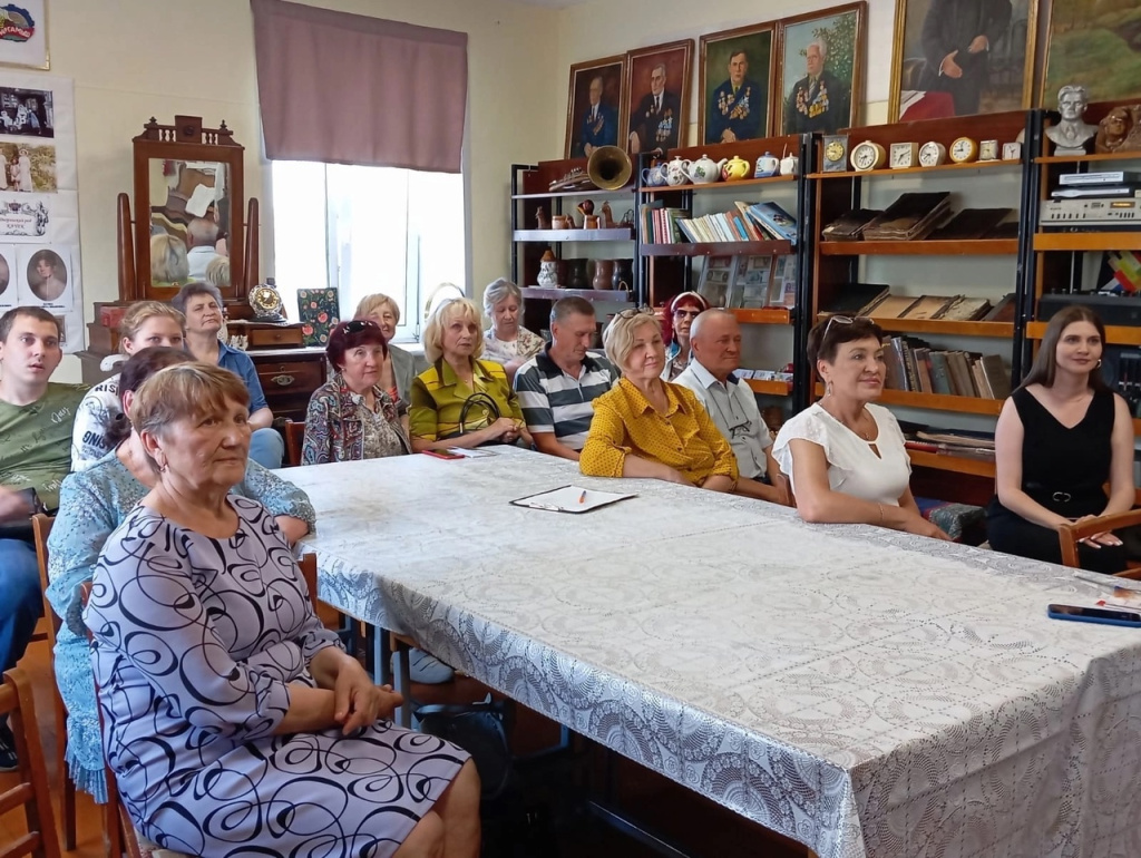 Презентация нового сборника стихов А. Коровина "Утренние стихи, или когда приходит вдохновение".
